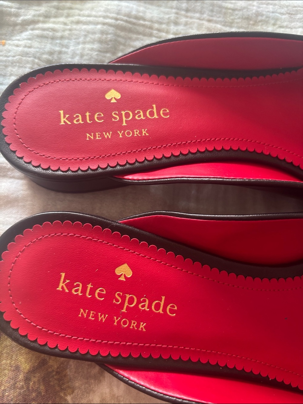 Shoes - Picture 3 of 4